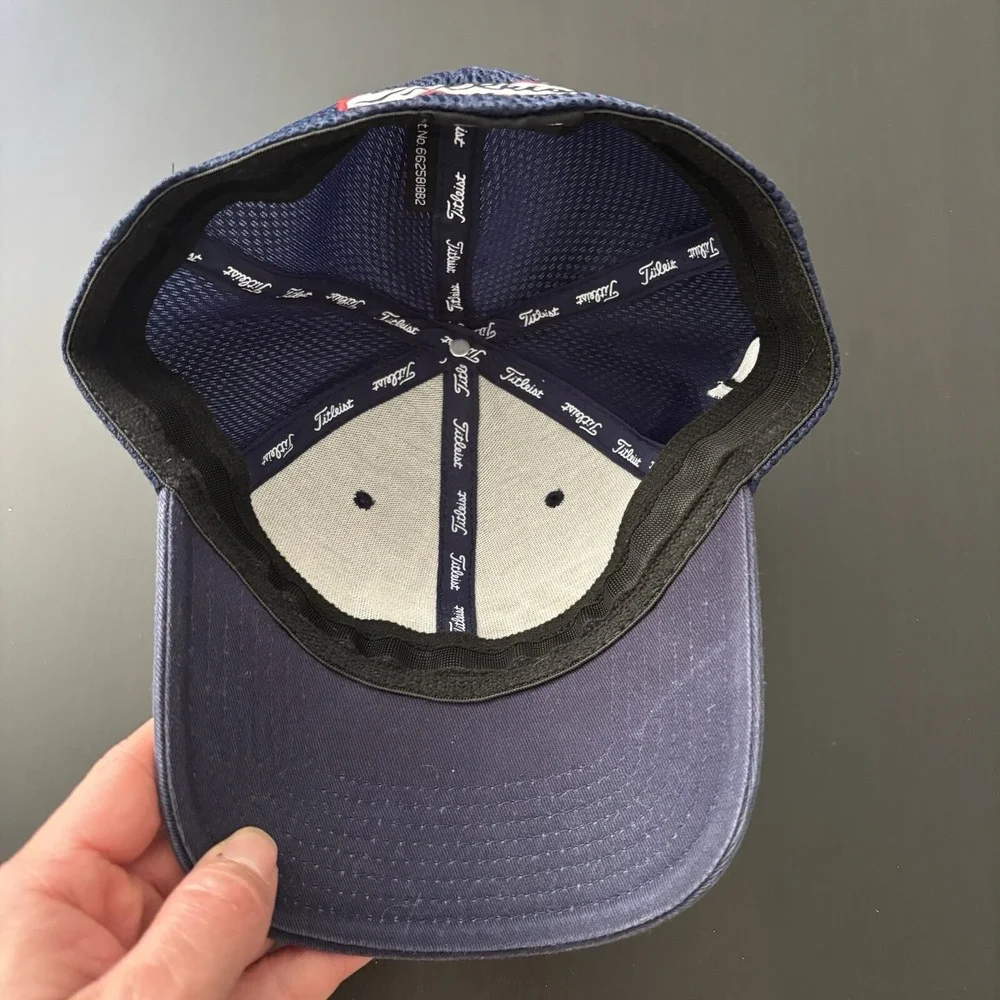 Titleist Footjoy Pro V1‎ Flex Fit Golf Hat by New Era M-L OSFM